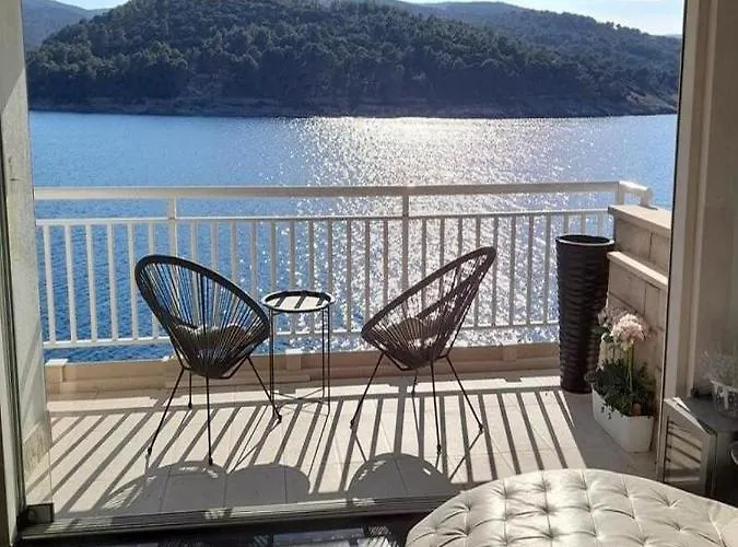 Om Apartman Povlja