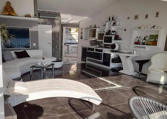 Apartman Om